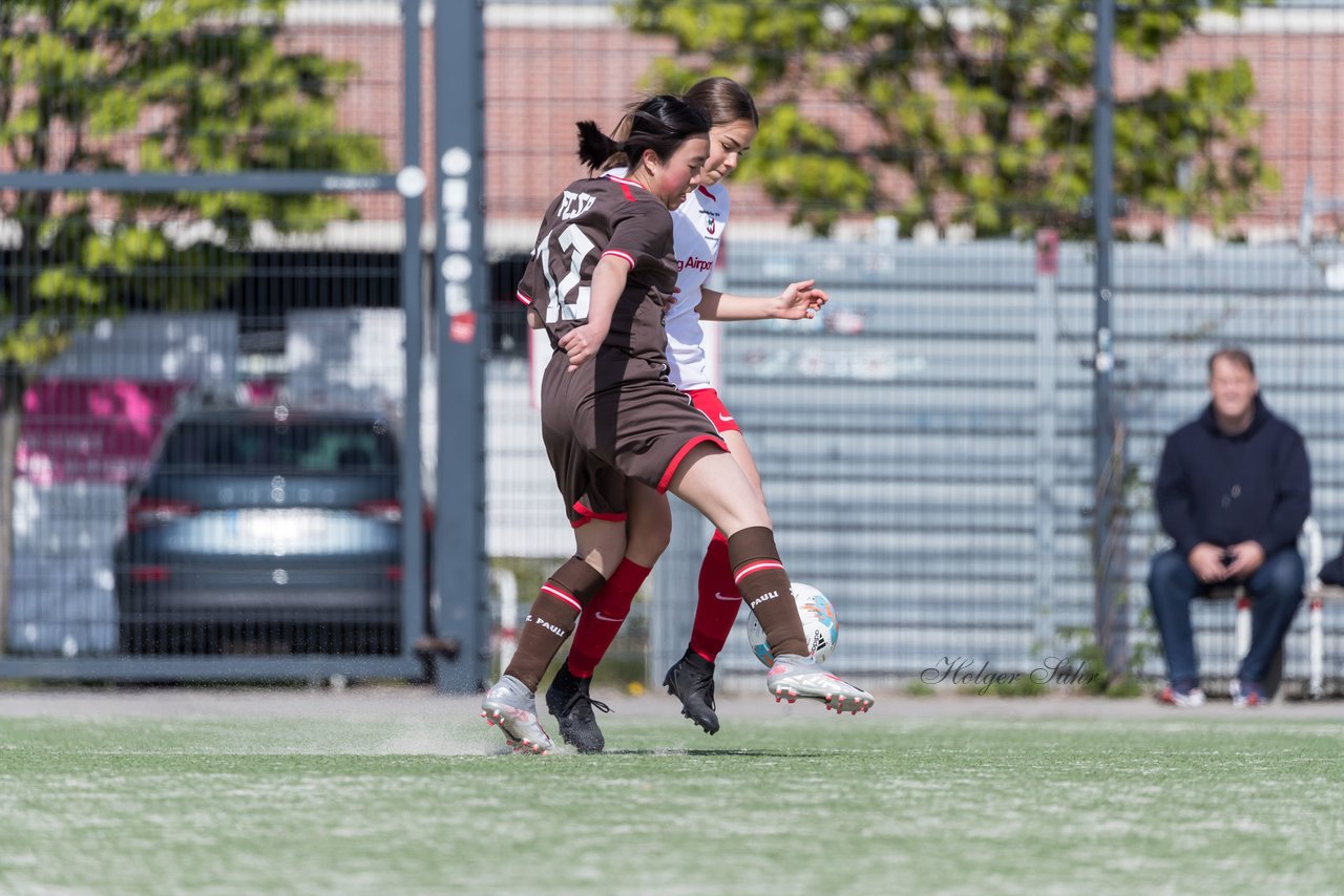 Bild 76 - wBJ St. Pauli - Walddoerfer : Ergebnis: 1:11